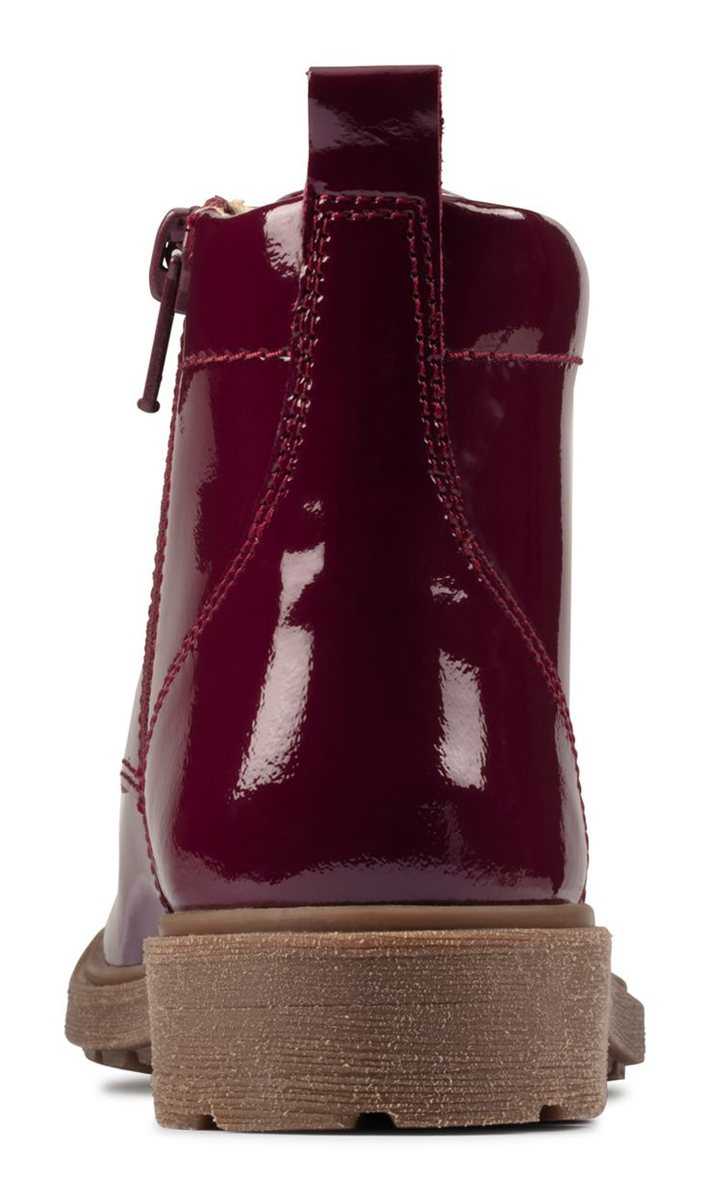 Παπούτσια Clarks