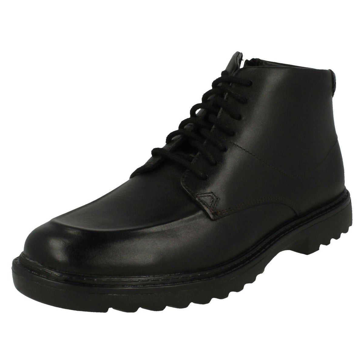 Παπούτσια Clarks