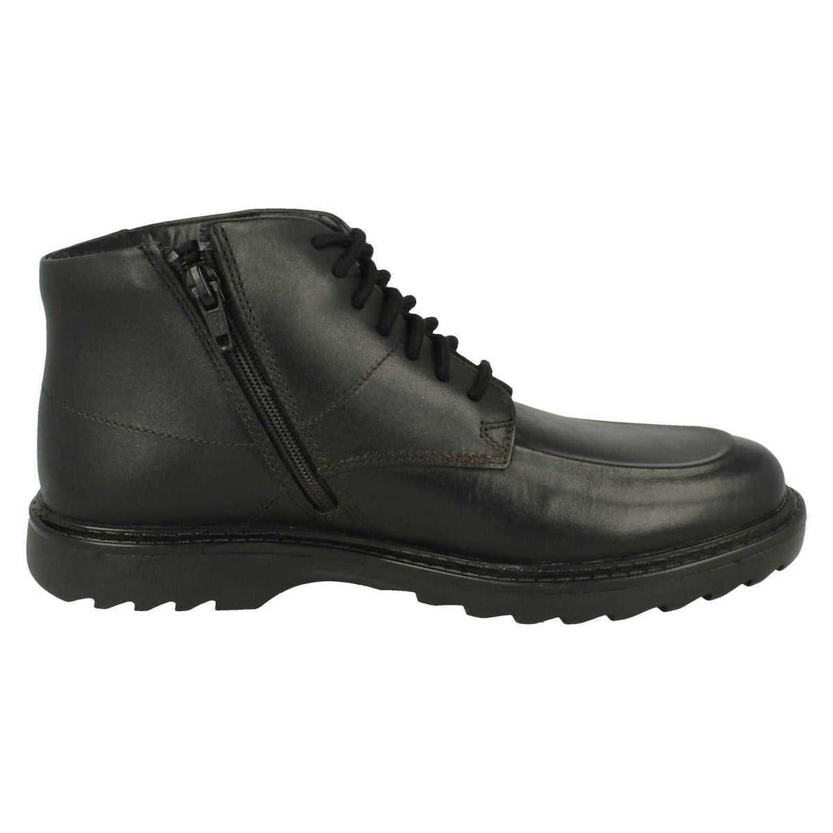 Παπούτσια Clarks