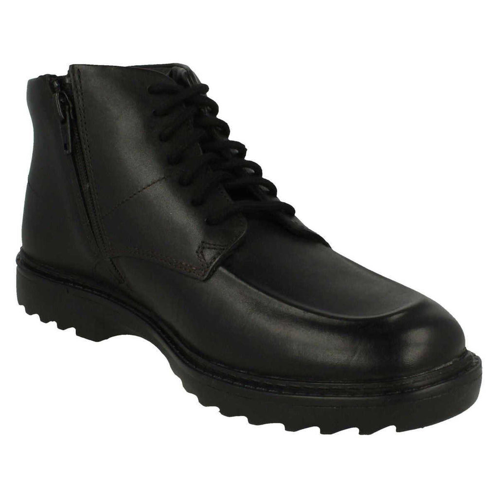 Παπούτσια Clarks