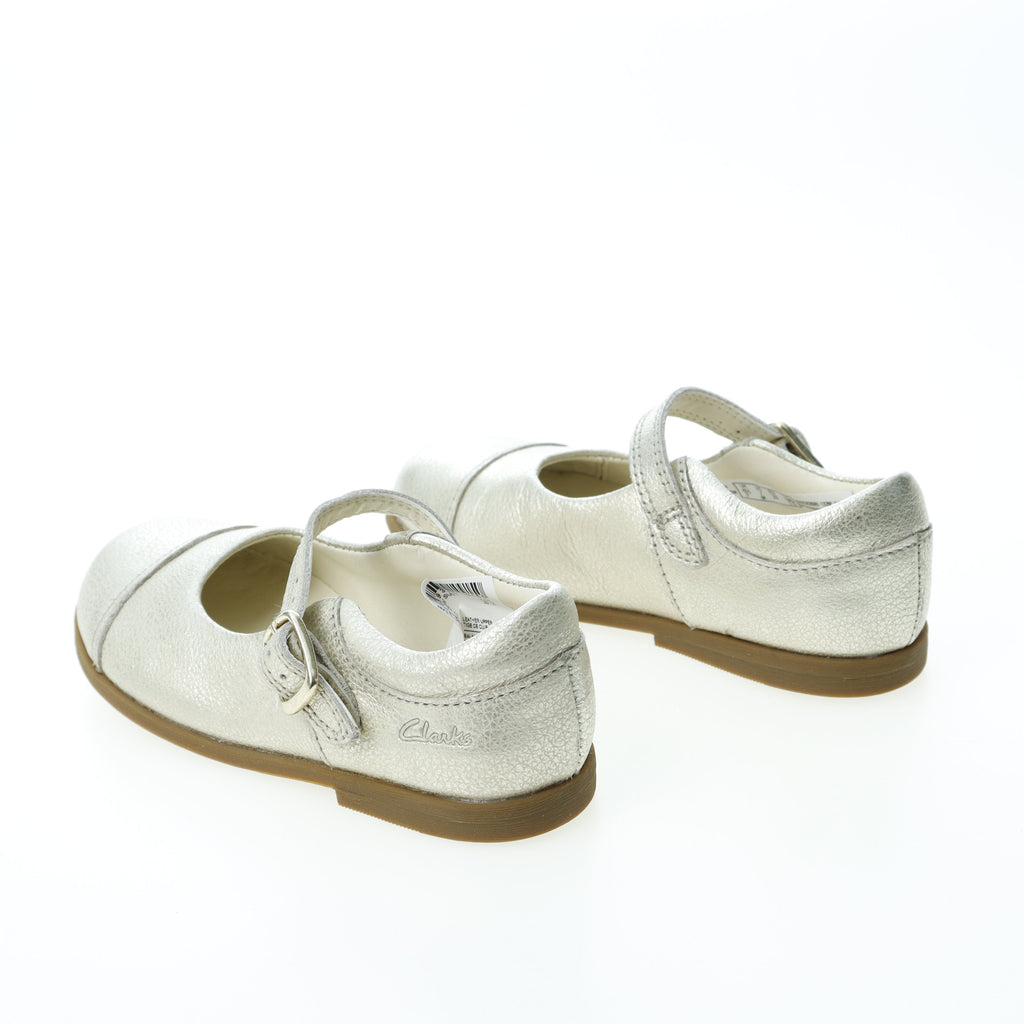 Παπούτσια Clarks