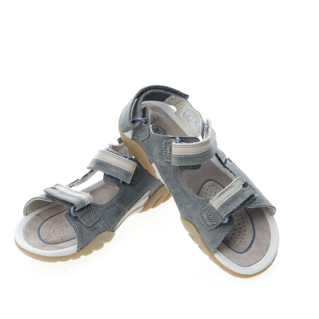 Πέδιλα Clarks